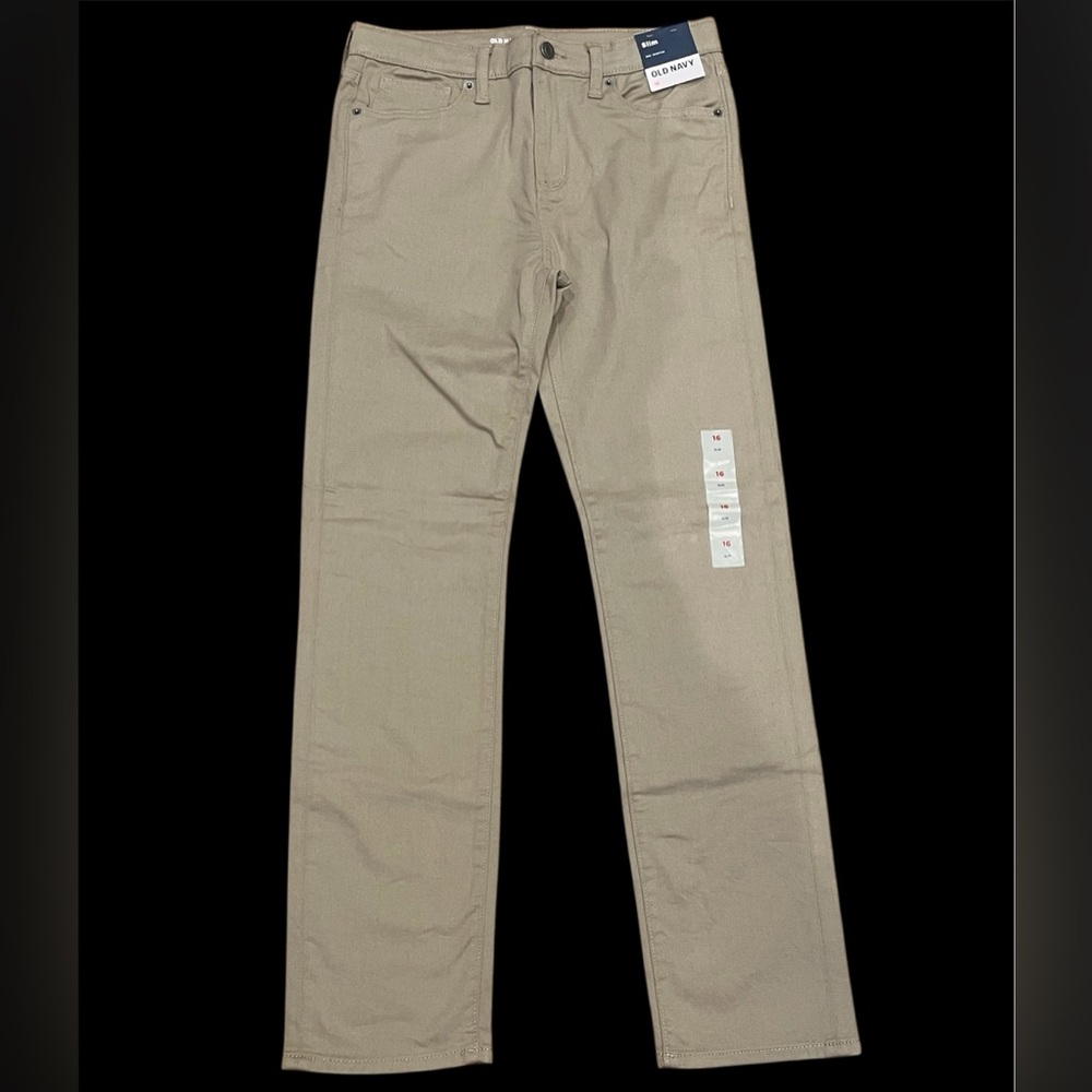 NWT Old Navy size‎ 16 360° Stretch Slim Built Jeans.
